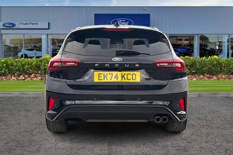 Ford FOCUS Photo autoimg-b5376c8dc8f435a87884dbda4d17e20feaf1a9e4.jpg