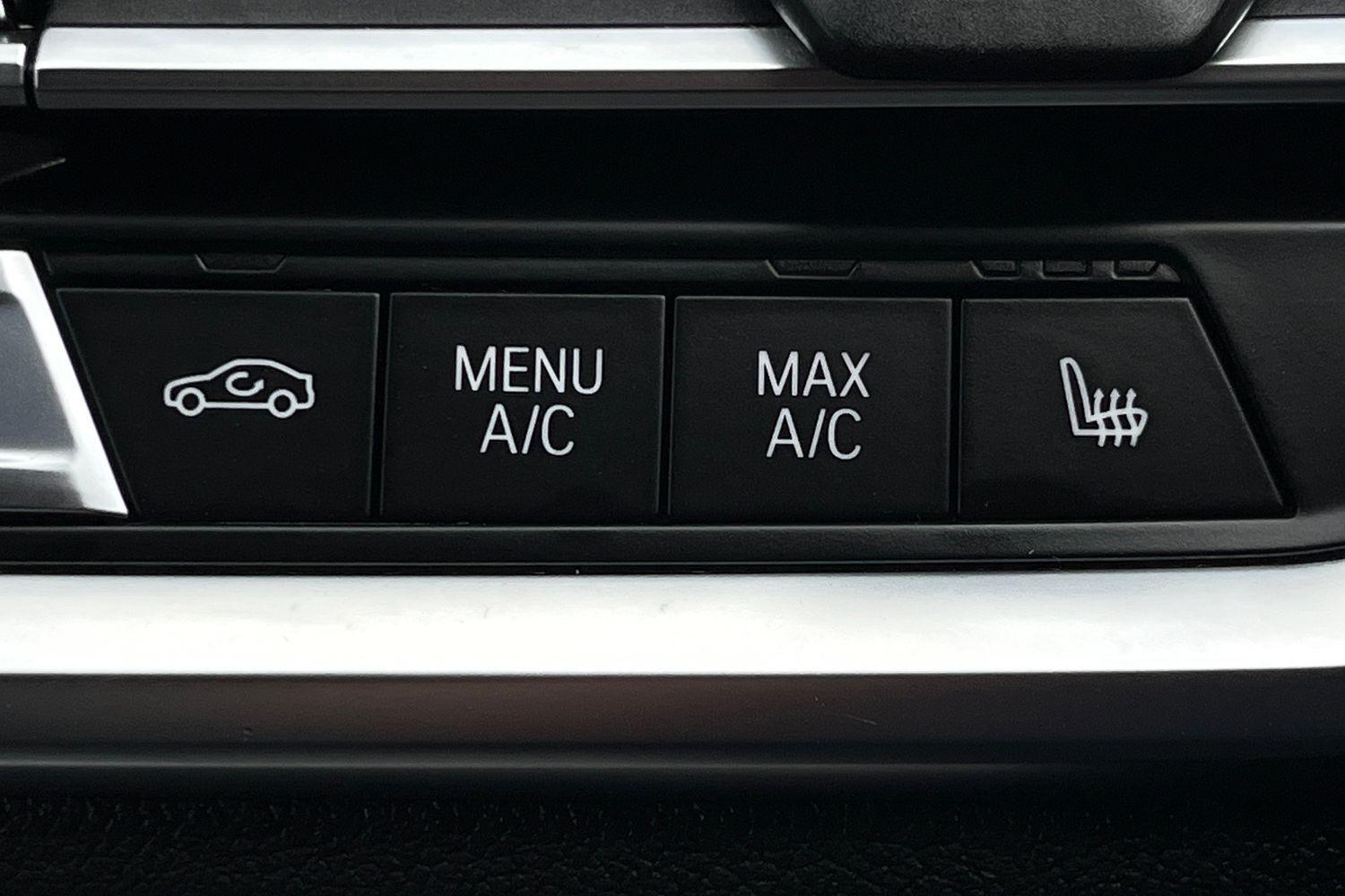 BMW 3 Series Photo 31