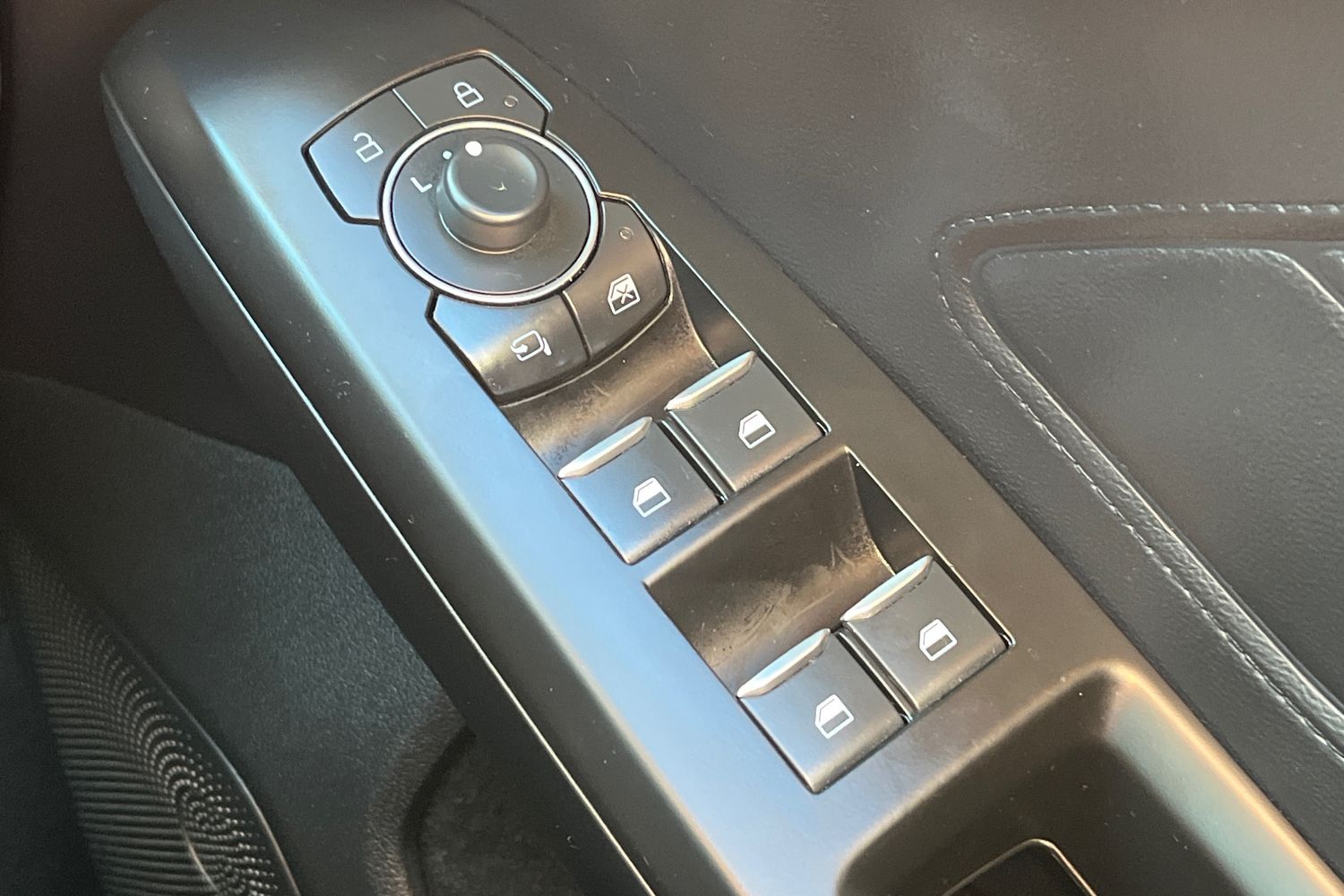 Ford FOCUS Photo 15