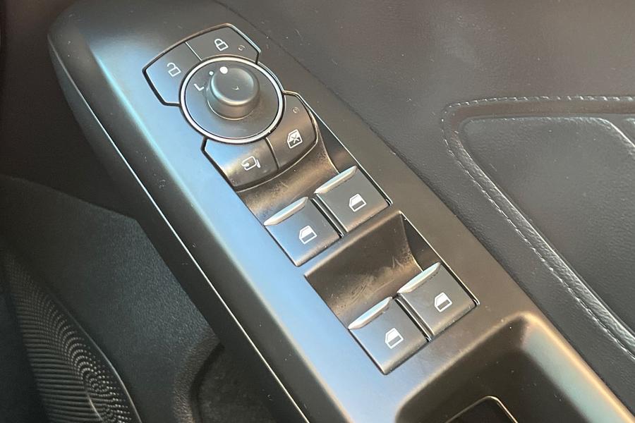 Ford FOCUS Photo autoimg-b53f25fc6d1b44461fee7f9ba6ce8cf37c9b35da.jpg
