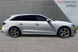 AUDI A4 Avant Photo 4
