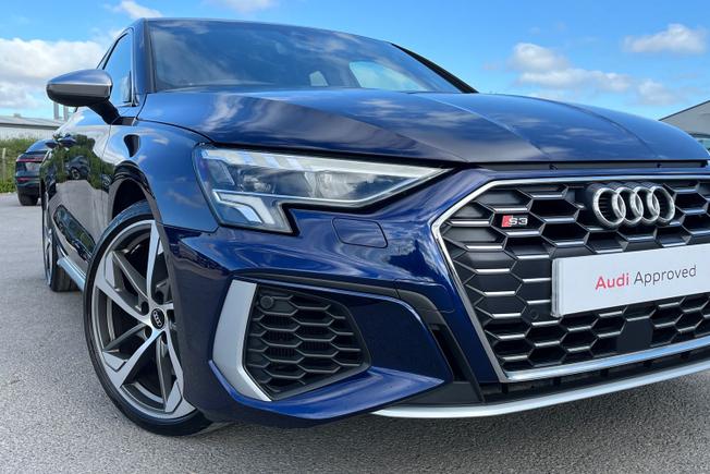 AUDI S3 Photo 19