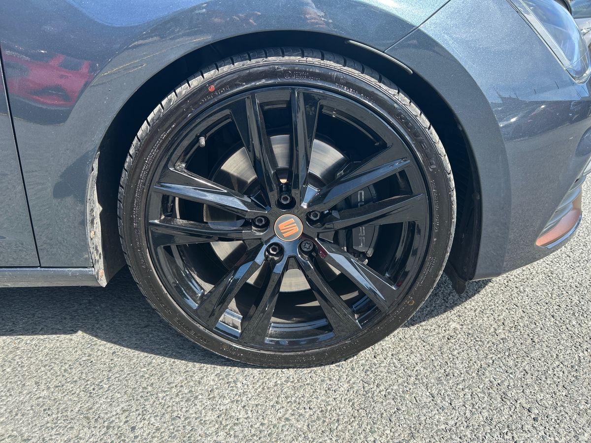 SEAT Leon Photo 33