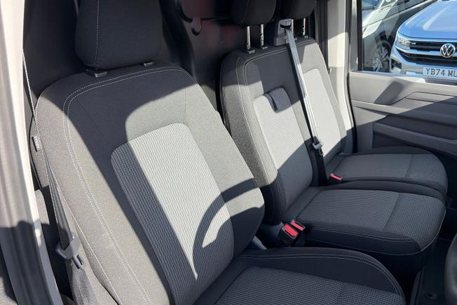 VOLKSWAGEN Transporter Photo 48