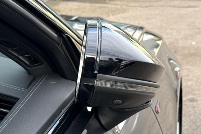 AUDI A6 Avant Photo 46