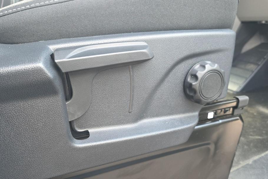 Used Ford TRANSIT CUSTOM WP75FXT 30
