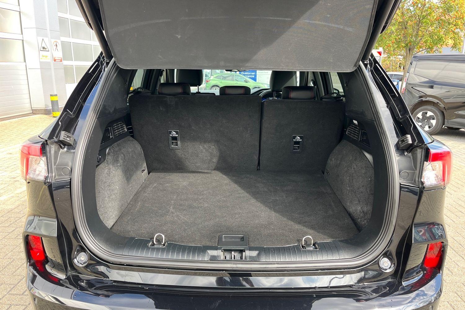 Ford KUGA Photo 20