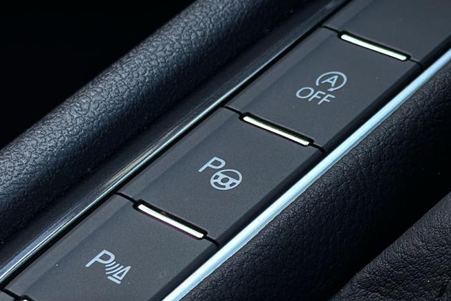 VOLKSWAGEN Tiguan Allspace Photo 32