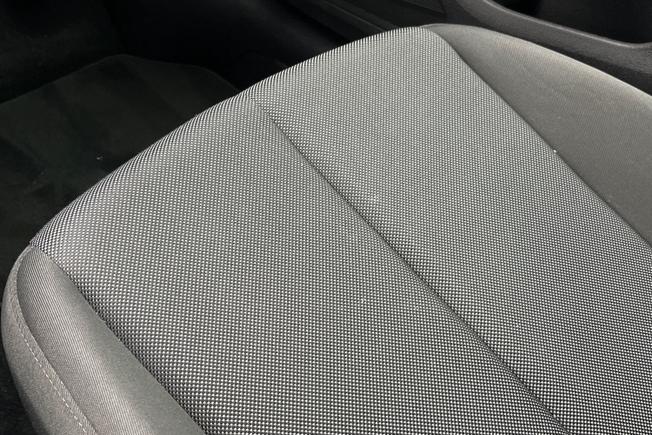 Audi Q2 Photo 36
