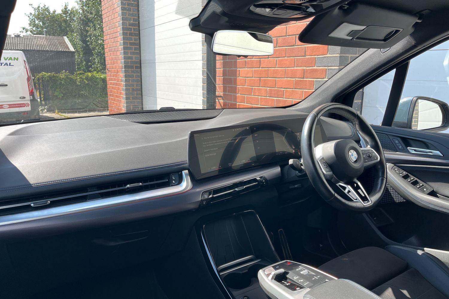 BMW 2 SERIES Photo 17