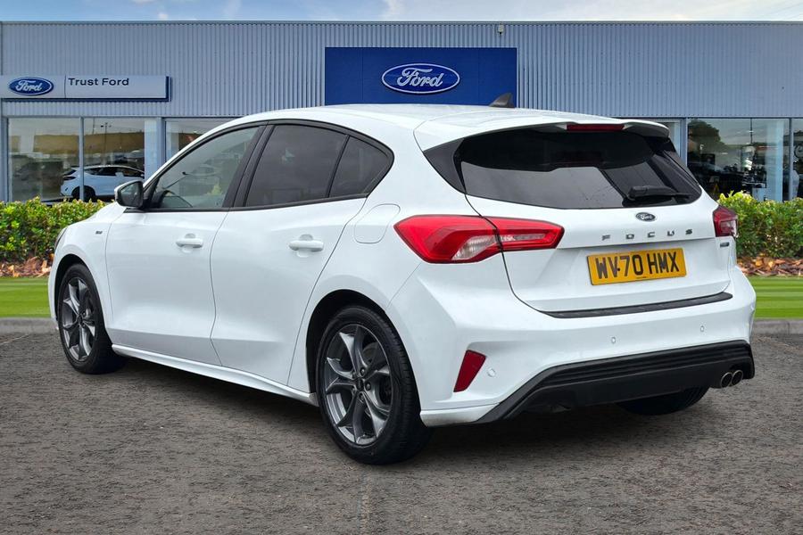 Ford Focus Photo autoimg-b55d71b093a99e567d292b70627f2932d35fba55.jpg