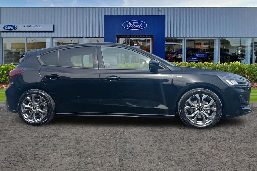 Ford FOCUS Photo autoimg-b56498f106cae1bd51beab1aa0fdb47f764343c5.jpg