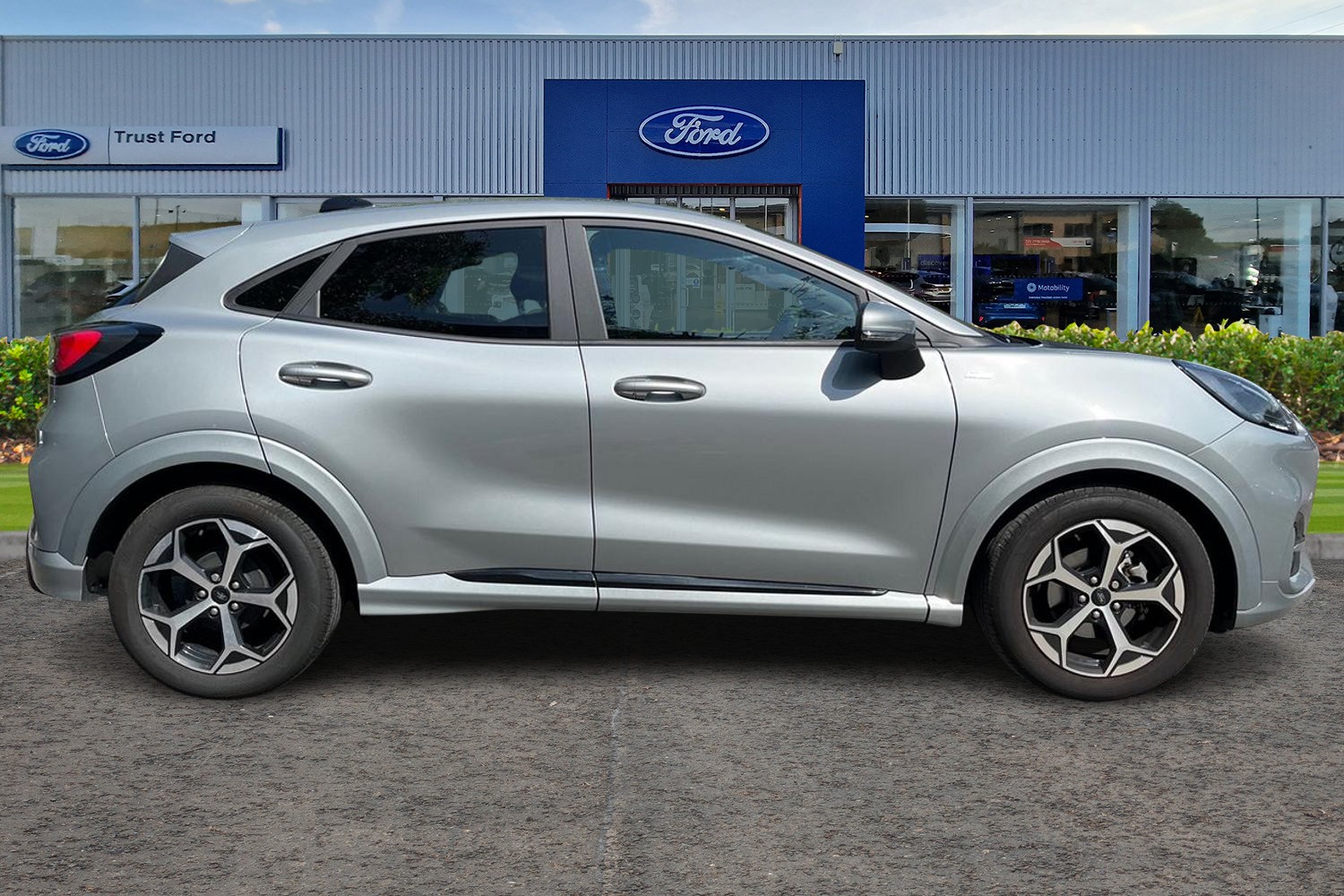 Ford Puma Photo 2