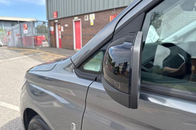 VOLKSWAGEN Caddy Maxi Photo 20