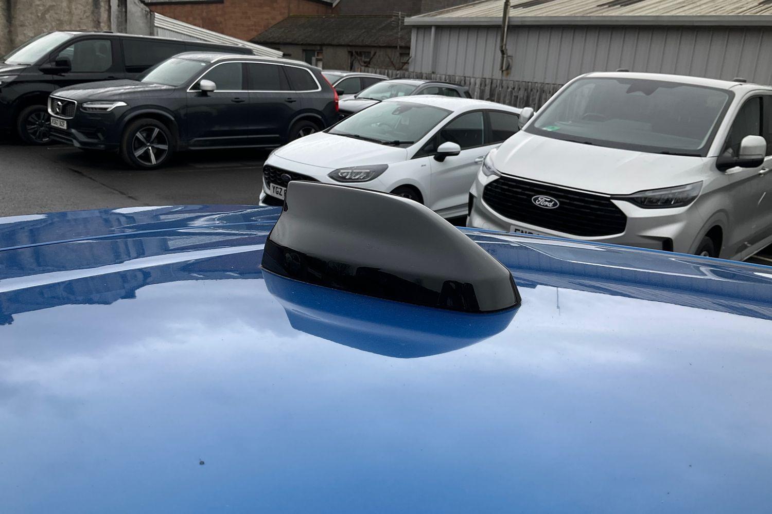 Ford PUMA Photo 36