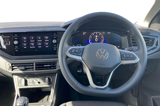 Volkswagen Taigo Photo autoimg-b5742524f081483b407c736f5f05c0dfe033a2f7.jpg