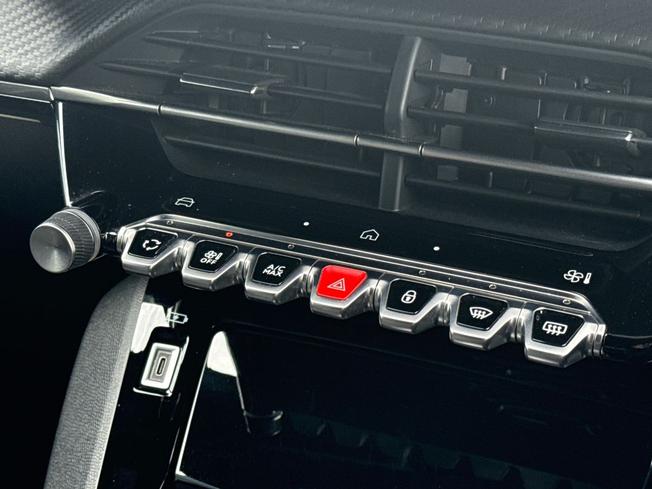 PEUGEOT 2008 Photo 50