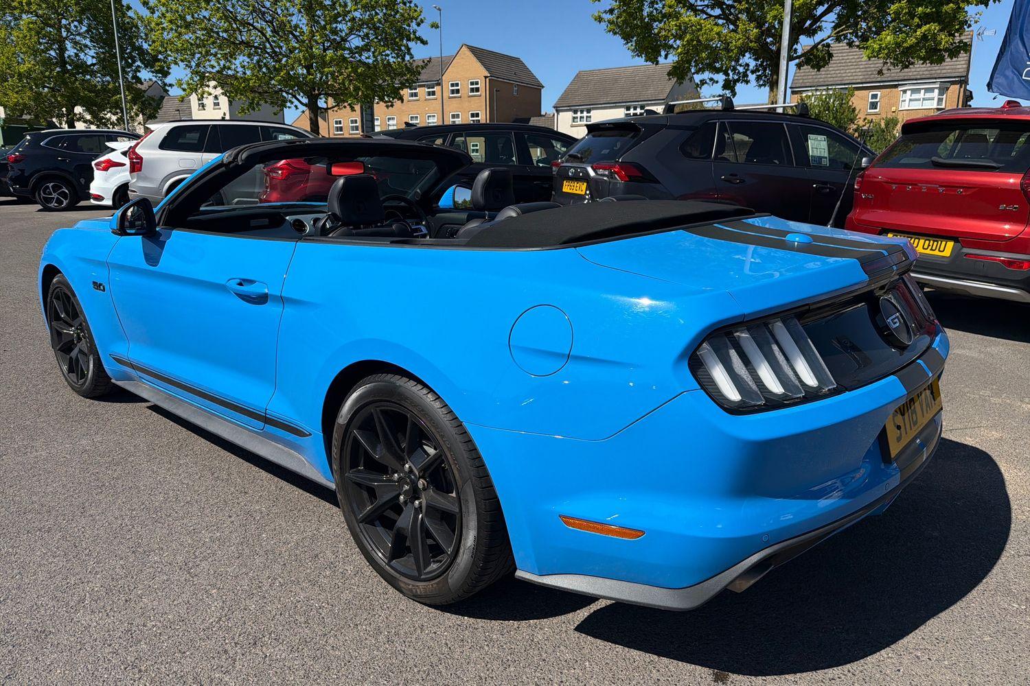 FORD MUSTANG Photo 24