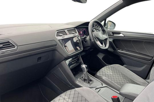 Volkswagen Tiguan Photo autoimg-b58138f5c3a7ed52ba965eb24c0f78b95eaf66b7.jpg