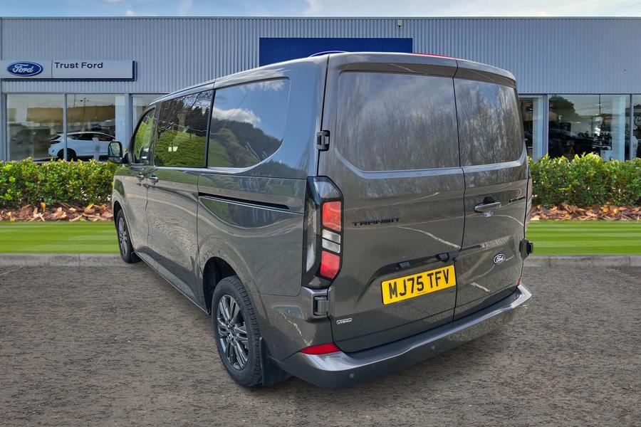 Ford TRANSIT CUSTOM Photo autoimg-b584003403555cab9873cf6c42a3707714f5b863.jpg