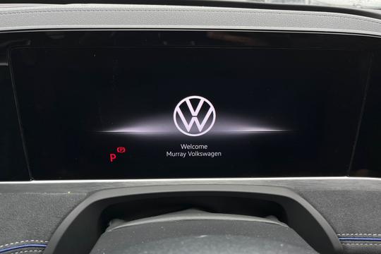 Volkswagen Passat Photo autoimg-b58467f6f4974323f56fba3f5e25205d7382ed2a.jpg