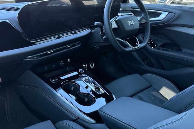 AUDI A5 Avant Photo 26