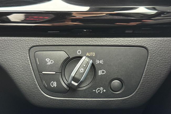 AUDI SQ5 Photo 39