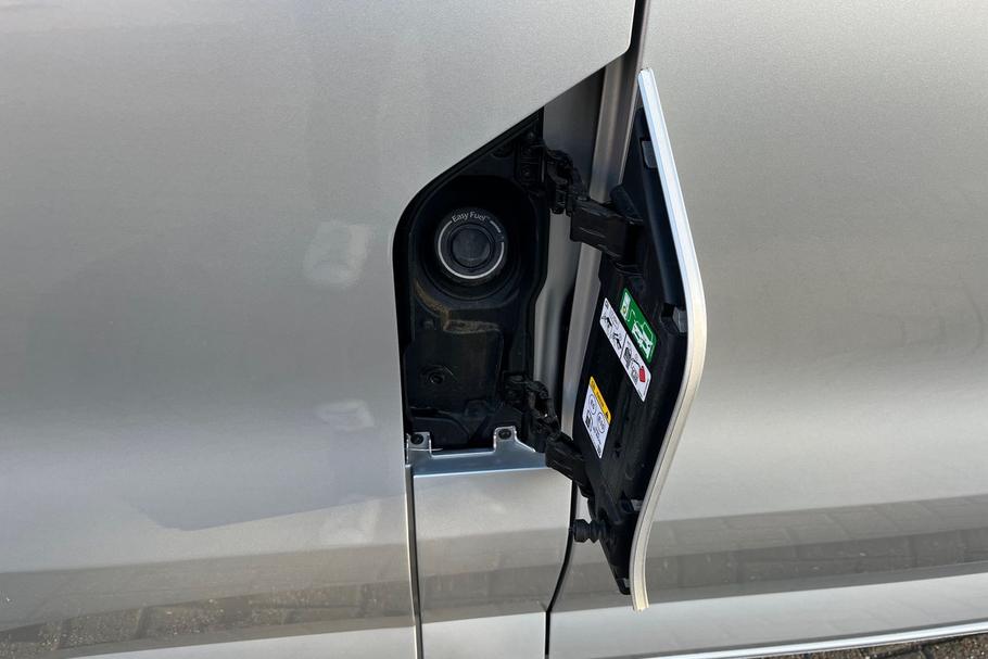 Used Ford TRANSIT CUSTOM 8