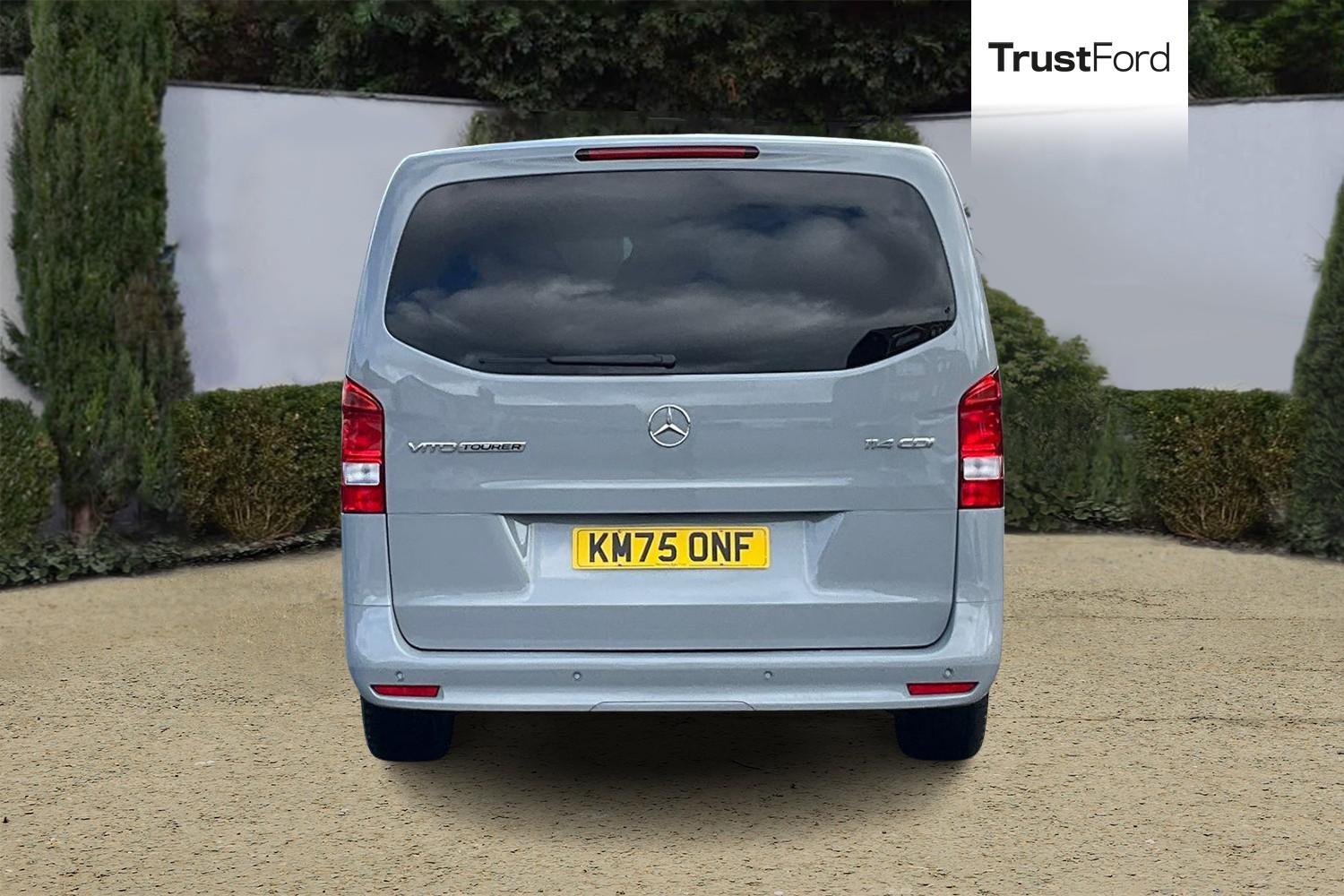 Mercedes-Benz VITO Photo 12