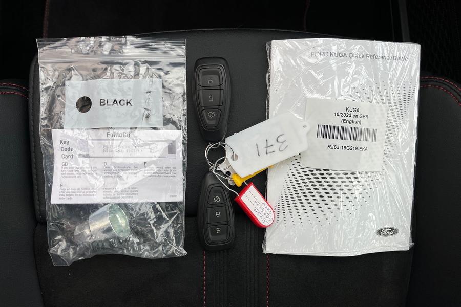 Ford Kuga Photo autoimg-b591549524a4e1185f5046ef02204a2779cb8308.jpg