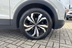 Volkswagen T-Cross Photo 5