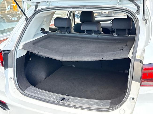 MG MG ZS Photo 12
