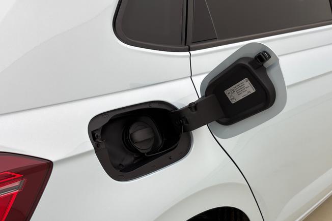 VOLKSWAGEN Polo Photo 26
