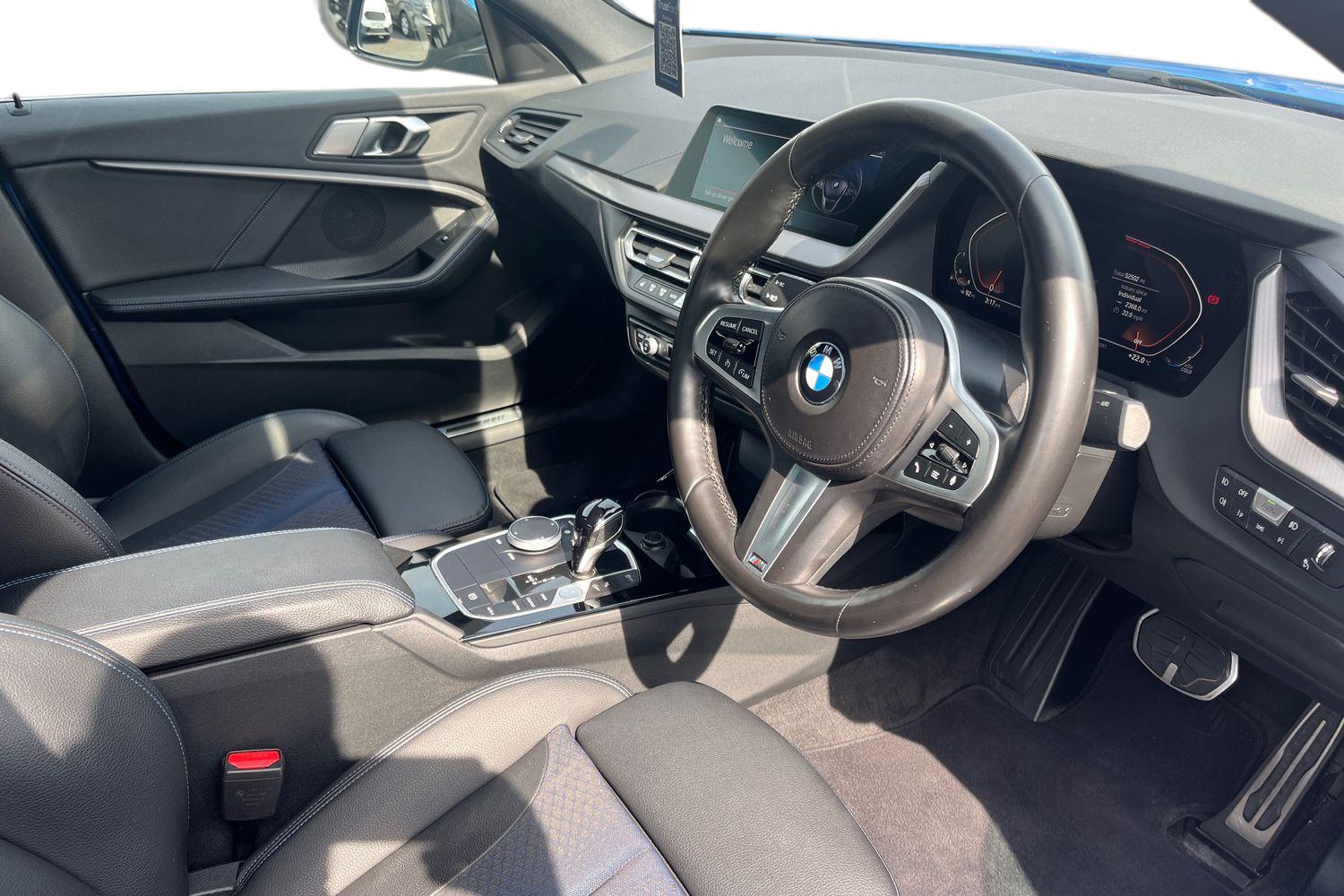 BMW 2 SERIES Photo 8