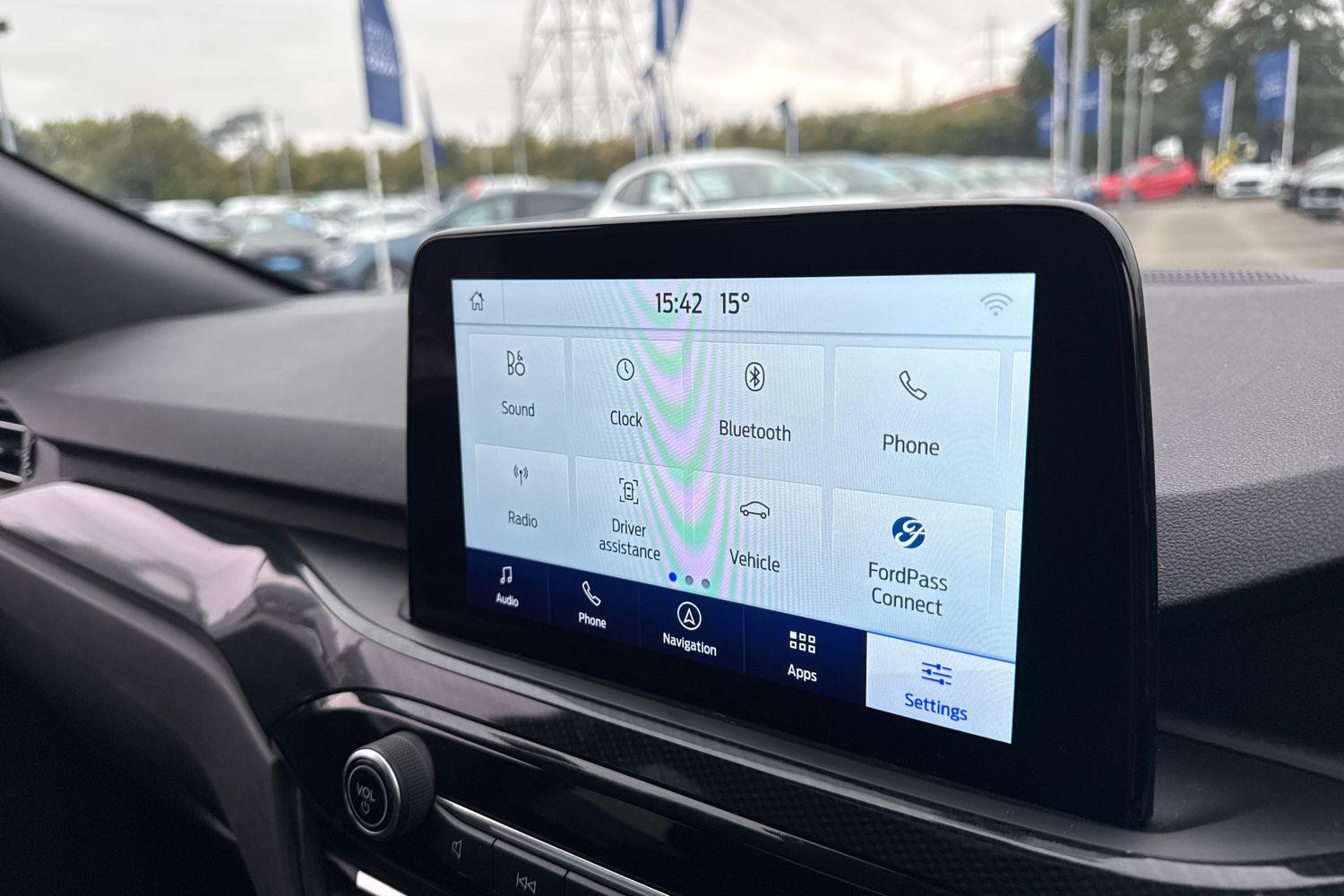 Ford KUGA Photo 32