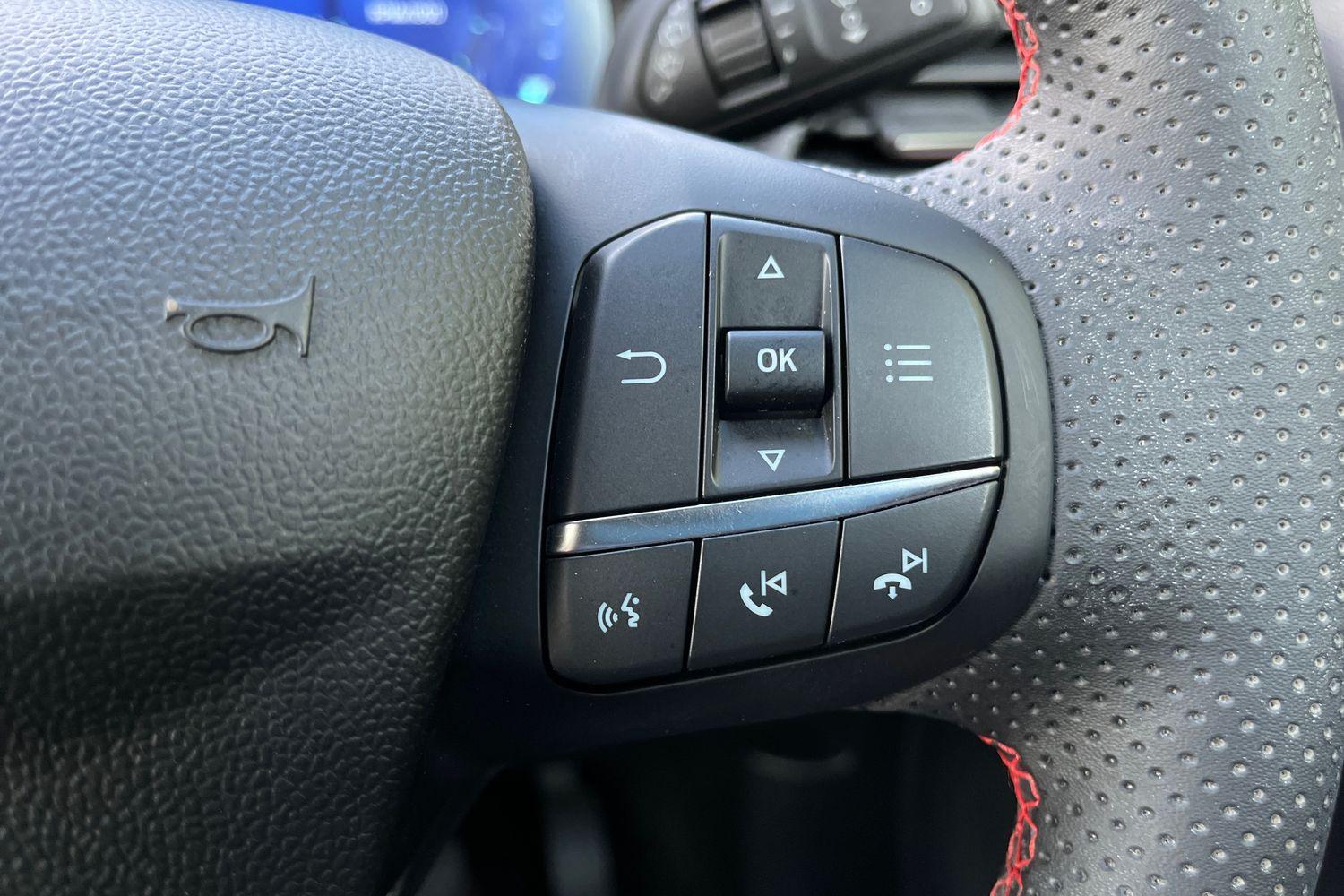 Ford PUMA Photo 22