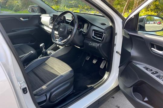 Kia Stonic Photo autoimg-b5a4244307ea7580063f78a54712a678447db162.jpg