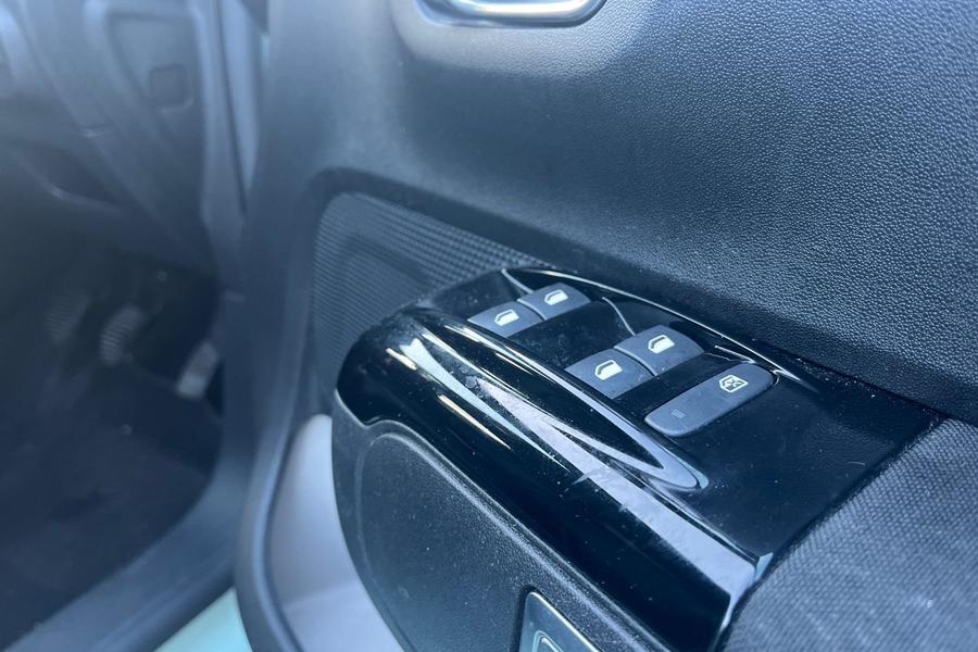 Citroen C3 Photo autoimg-b5a5a7ba777e101d7794399aecf756b875fa1608.jpg
