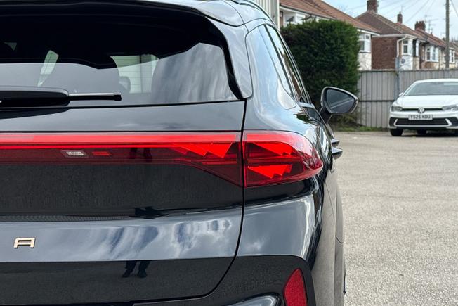 CUPRA TERRAMAR Photo 18