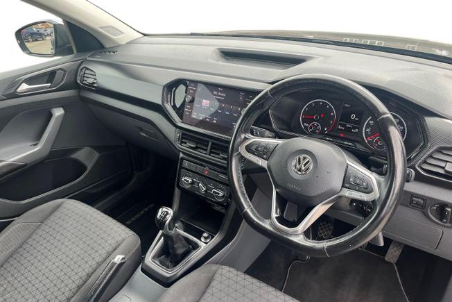 Volkswagen T-Cross Photo 6
