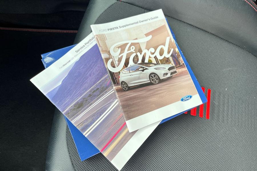 Ford FIESTA Photo autoimg-b5ab6004a740de56d4dba462ec737b98b54e45db.jpg
