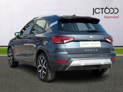 SEAT Arona Photo 3