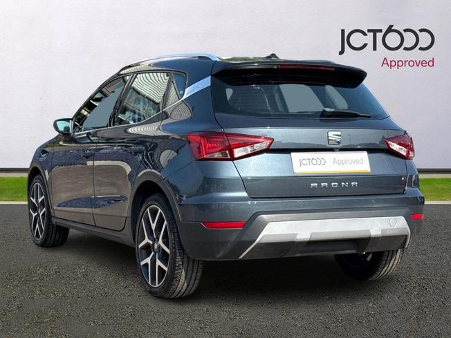 SEAT Arona Photo 3