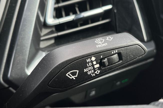 AUDI Q4 E-Tron Photo 49