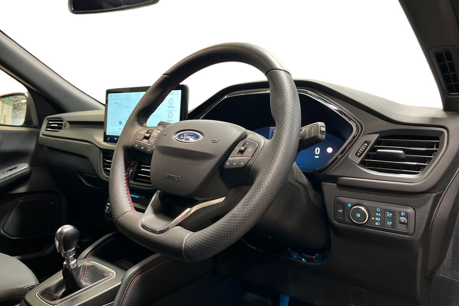 Ford KUGA Photo 8