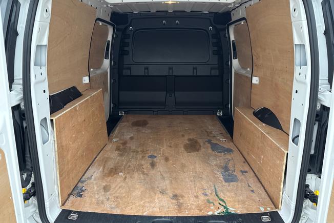 VOLKSWAGEN Caddy Maxi Photo 12