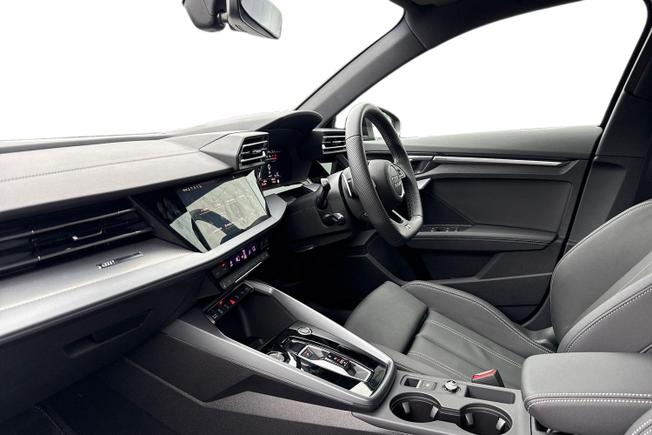 AUDI A3 Photo 2