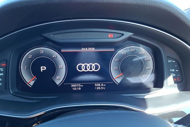AUDI Q7 Photo 15