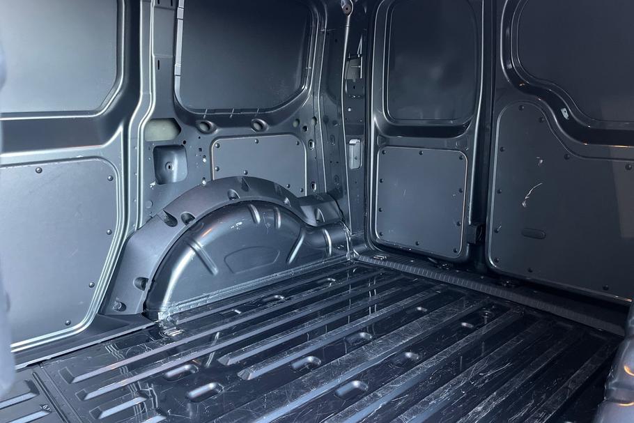 Used FORD TRANSIT CONNECT WT25NHM 4