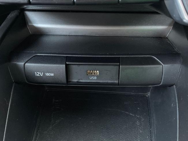 KIA Stonic Photo 44